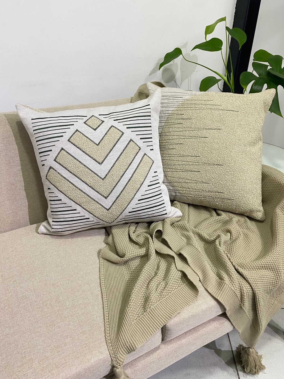 Kit 2 Capas em Linho Bordado - Carol